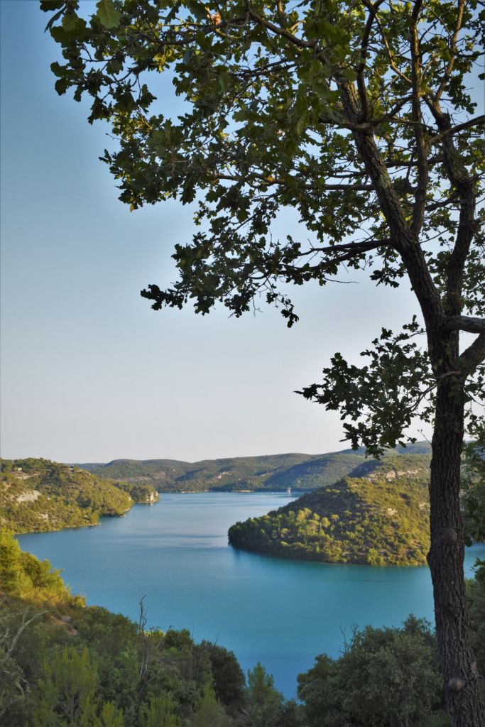 Verdon- Lac d'Esparron  © Thaïs PB