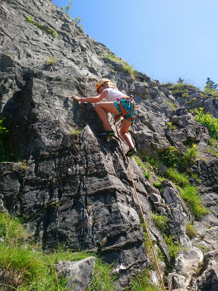 Les Carroz multi activité- Stage d'escalade  ©Montagne Activités